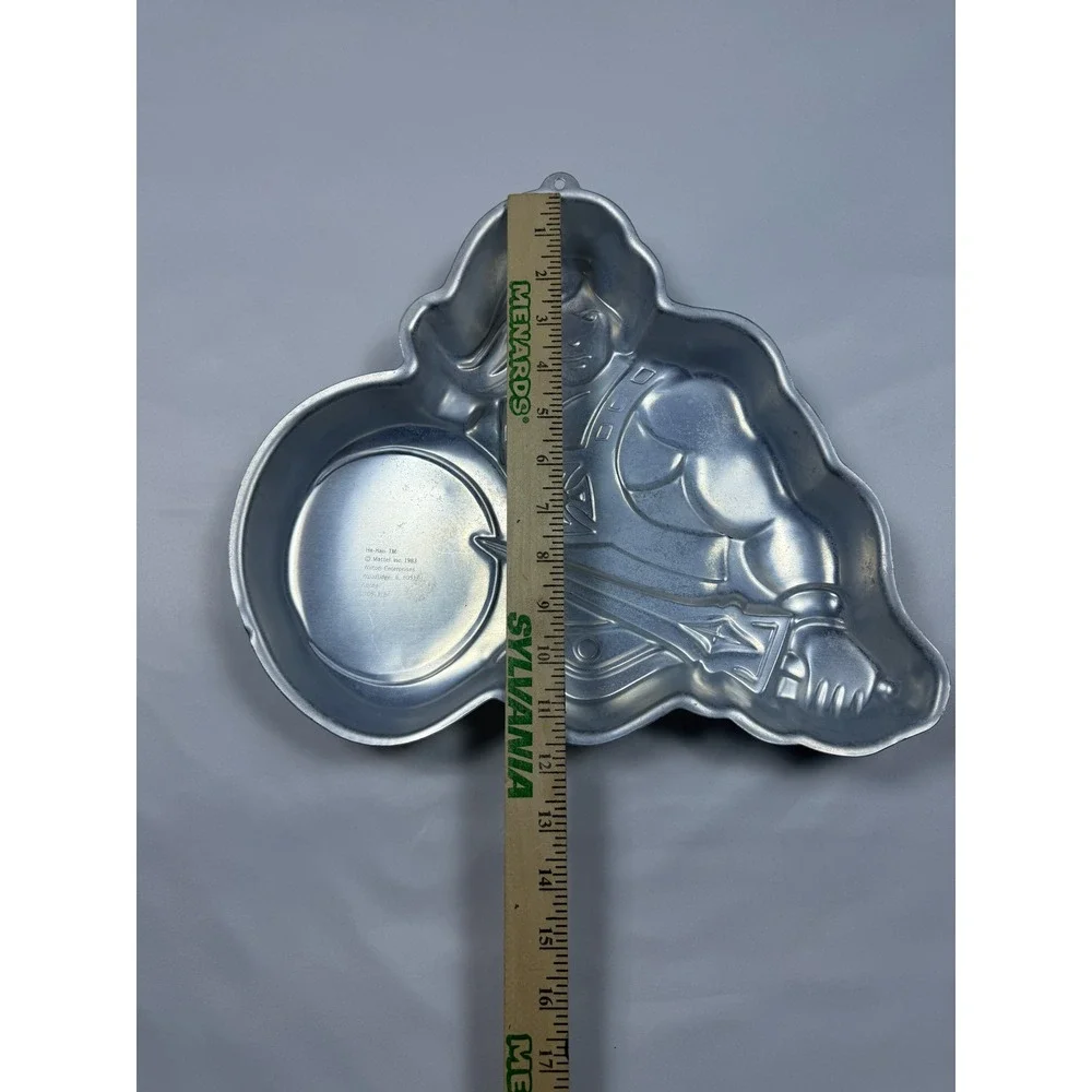 Vintage 1983 Wilton He-Man Masters of the Universe Aluminum Cake‎ Pan 2105-3184